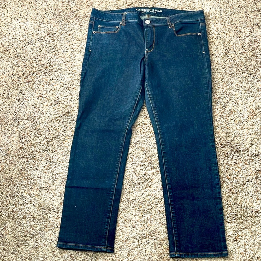 American Eagle/ Skinny Super Stretch/ Dark Wash/ size: 16 Short
